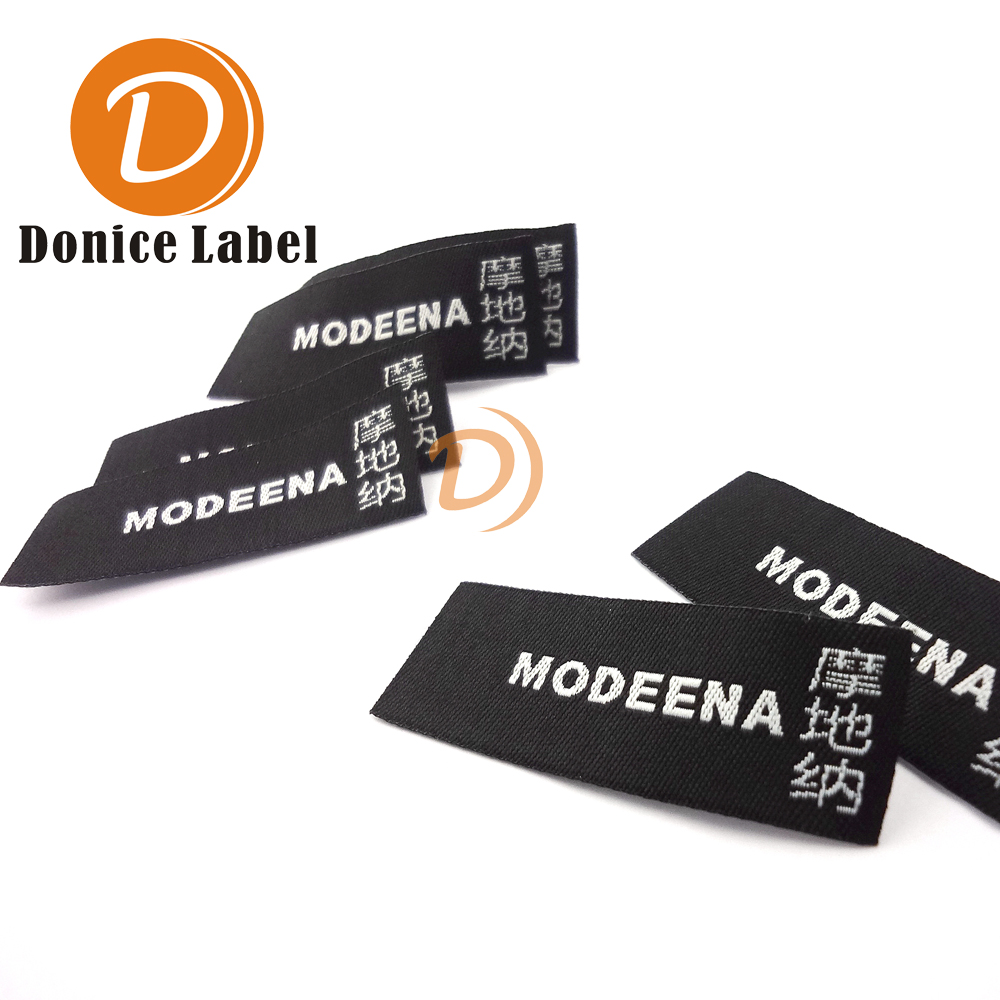 Woven labels with laser-cut edges for precision