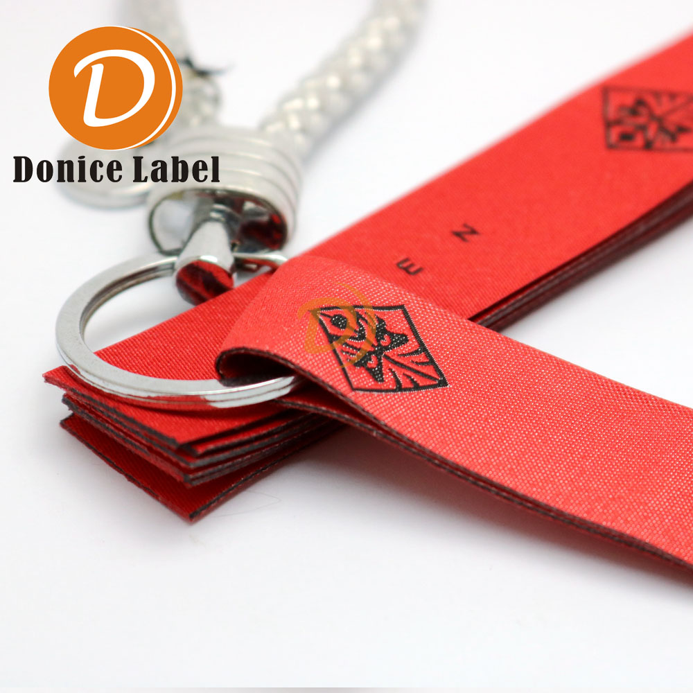Keychain woven label