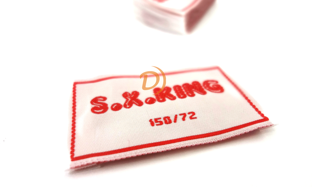 Custom Woven Labels for Startup Fashion Brands