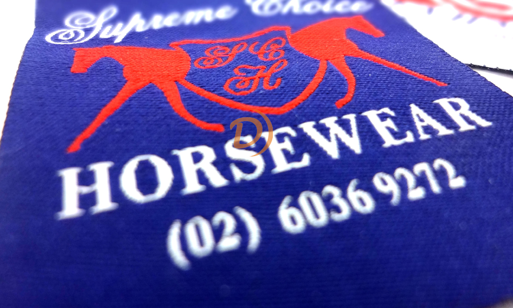 Woven labels with custom shapes and sizes